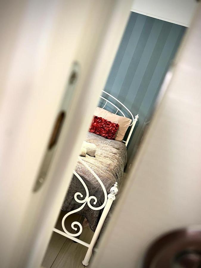 B8 Apartment บารี ภายนอก รูปภาพ
